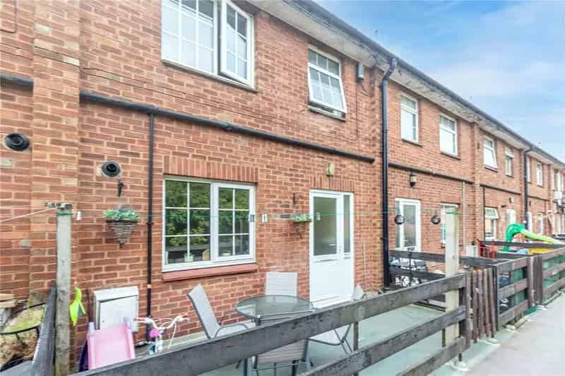 3 Bedroom Maisonette For Sale Rubery High Street