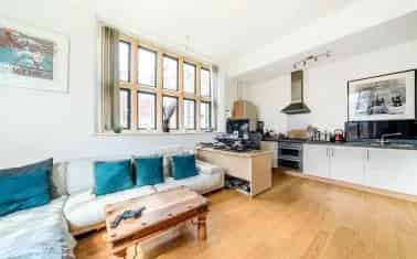 2 Bed Apartment Near Exeter City Centre