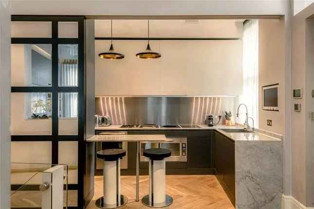 Duplex Maisonette South Kensington 3 Beds Ensuite Contemporary
