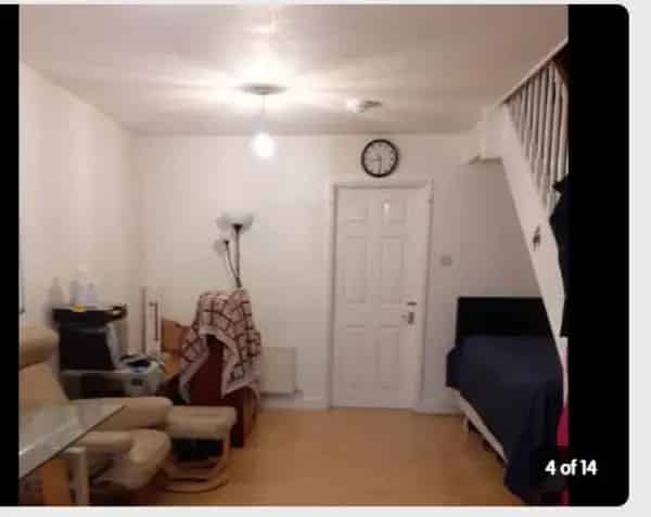 2 Bed End Terrace House Kingston Road Area
