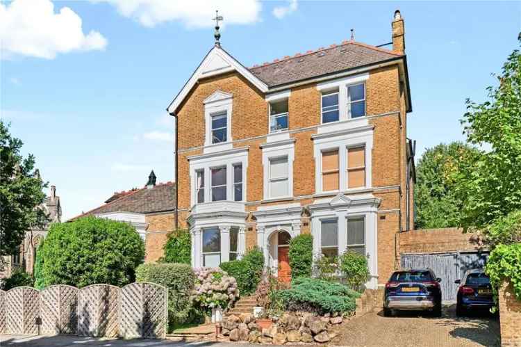 2 Bedroom Apartment to Rent near Wimbledon