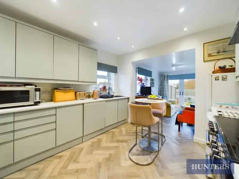 2 Bedroom Bungalow For Sale in Filey