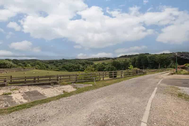 2 Bedroom Cottage Upper Cumberworth Modern Style Countryside Charm