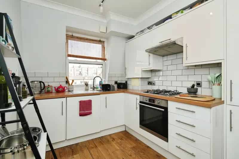 Seafront Maisonette 2 Beds Modern Kitchen Ensuite