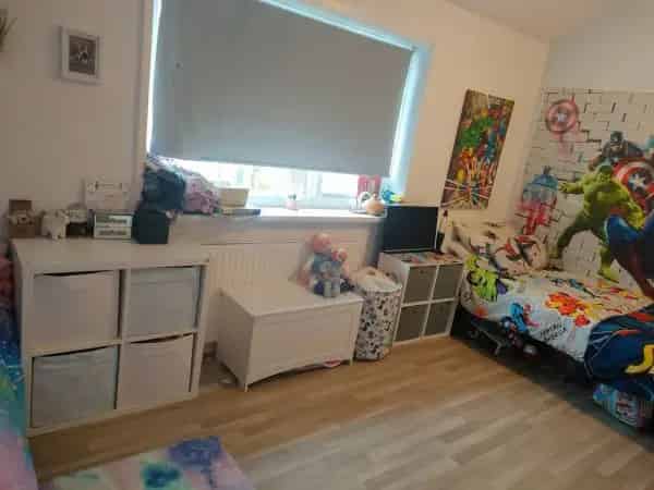 2-Bed House Near Grove Park Station - Seeking Larger Family Home