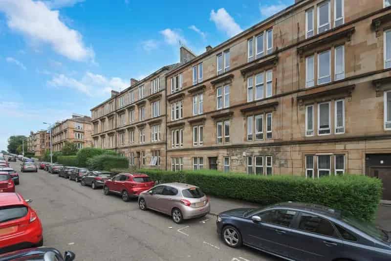 2 Bedroom Flat for Sale Dennistoun