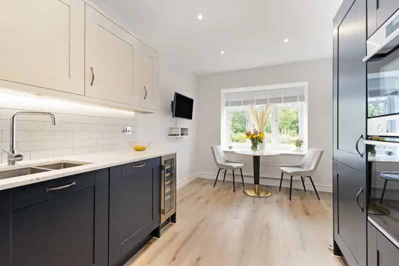 4 Bedroom Semi-Detached House for Sale Cranleigh