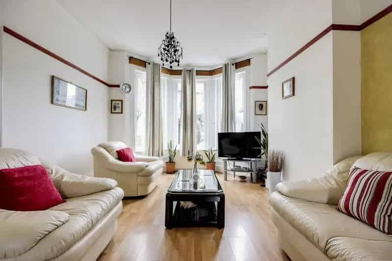 3 Bedroom Victorian Terraced House to Rent