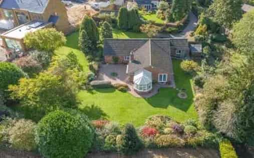 4 rooms house of 89 m² in Leicester