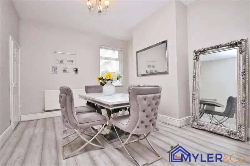 3 bed house for sale