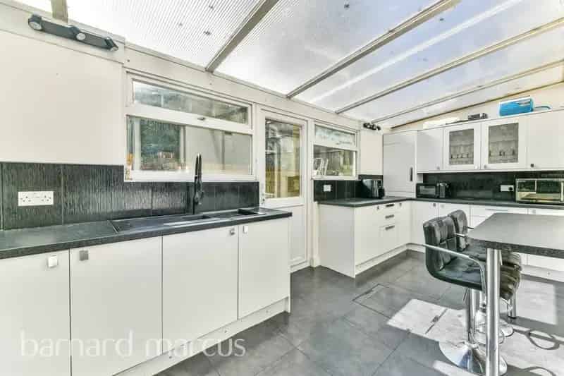 3 Bed House Near Thornton Heath Station