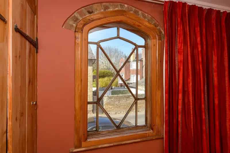2 Bedroom Cottage For Sale - Character & Modern Extension