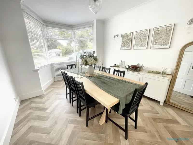 3 Bed Semi Detached House For Sale Tanworth in Arden