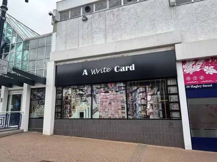 Retail Unit for Lease Prime Location High Footfall