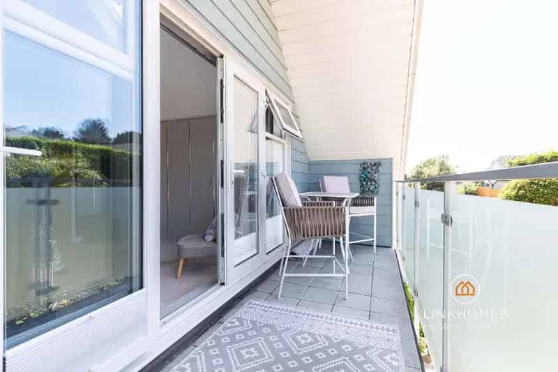 4 Bed Detached Chalet Bungalow Over 1650 Sq Ft