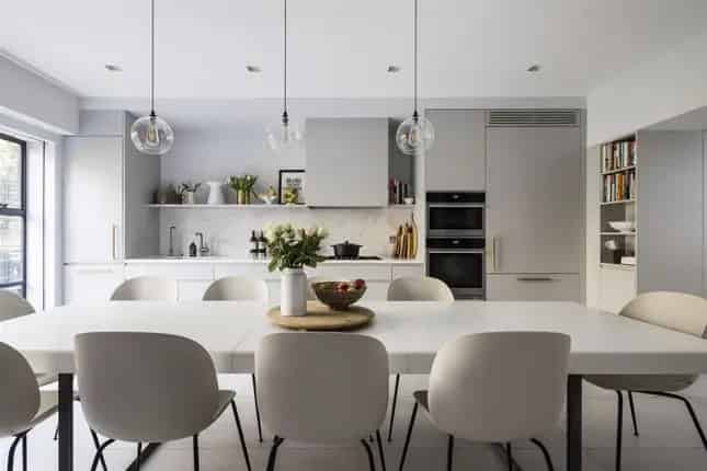 Maisonette for sale in Sutherland Avenue, Maida Vale, London W9