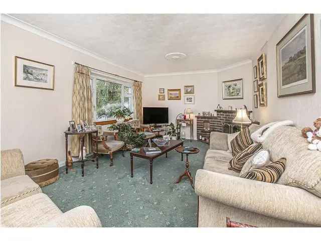 4 Bedroom Detached House for Sale in St Andrews