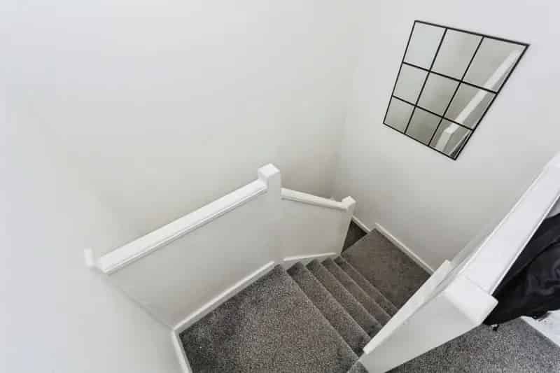 3 Bedroom Maisonette with Private Garden Near Acocks Green Station