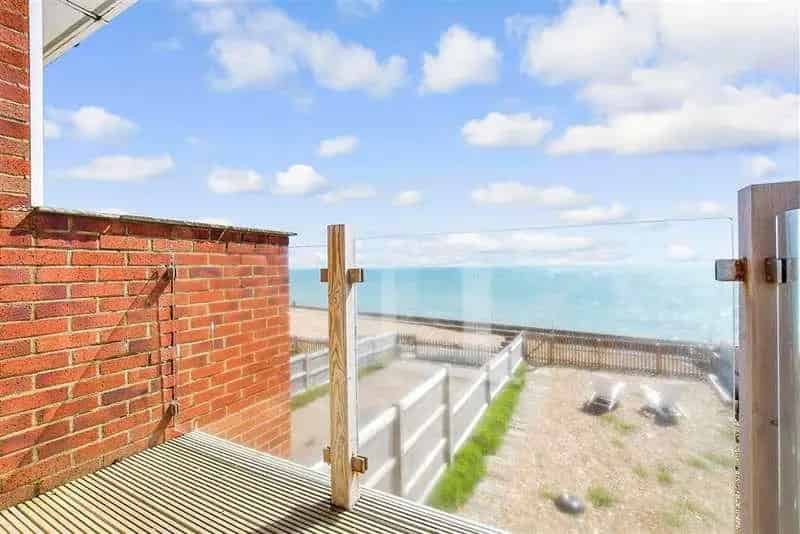 3 Bed Beachfront House for Sale in Selsey
