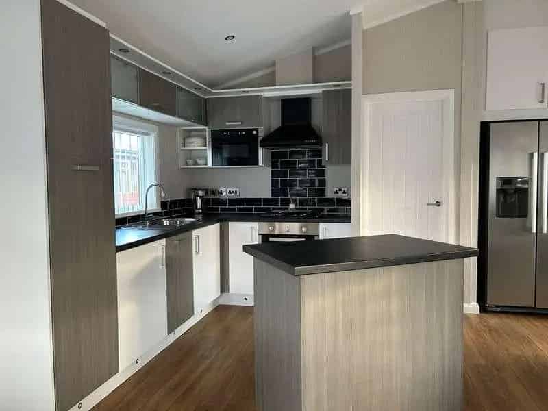 2 Bed Lodge for Sale in Exclusive Countryside Park