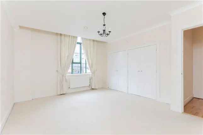 Flat for sale in Brasenose Drive, Harrods Village SW13