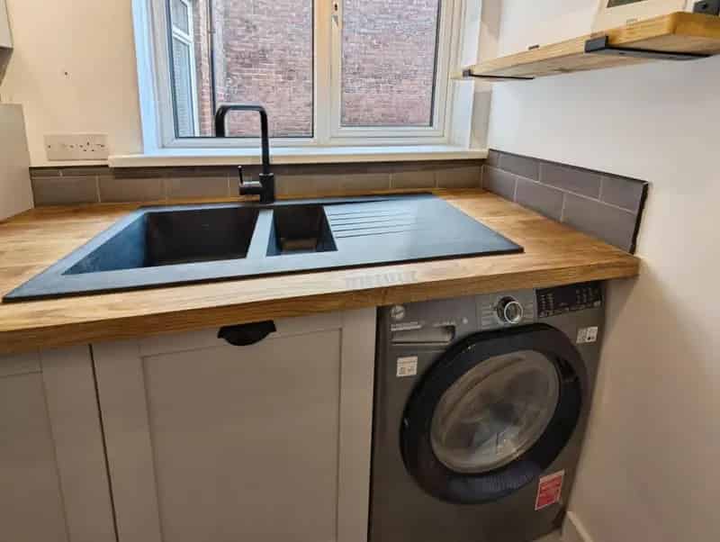 2 bedroom Flat
 To Let