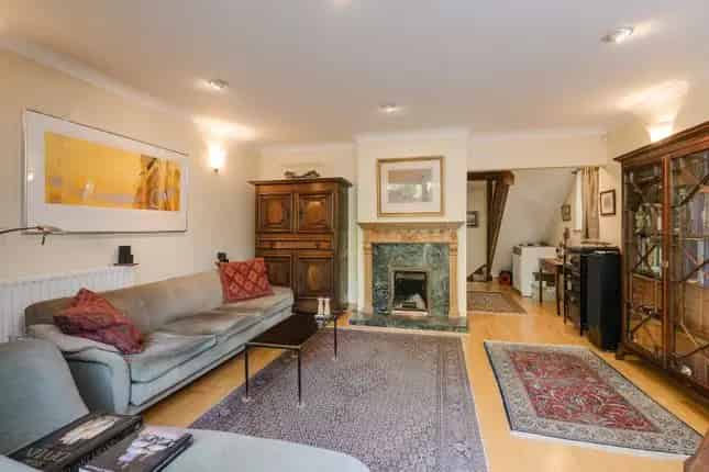 Architect-Designed Detached Home Wimbledon SW19