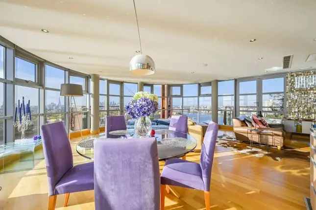 Flat for sale in Seacon Wharf, Isle Of Dogs, London E14