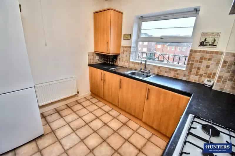 Stylish Two Double Bedroom Apartment Leicester Montvale Gardens Allocated Parking