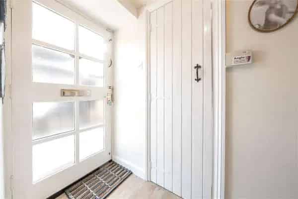 Stone Cottage for Sale: 3 Double Bedrooms, 2 Reception Rooms, Large Kitchen/Diner