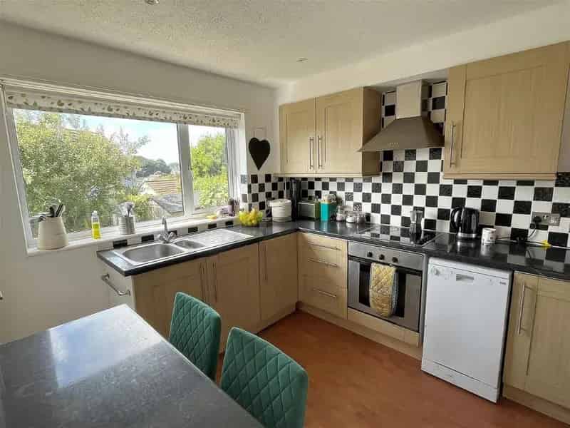 3 Bed Semi-Detached House for Sale in Stoke Fleming with Sea Views