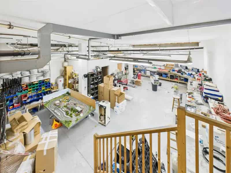 0 Bedroom Retail Property High Street House to Rent