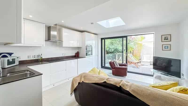 2 Bedroom Coach House Conversion Southville