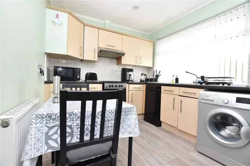 One Bedroom Apartment in Morley Heart