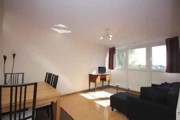 Flat For Rent in Colchester, England