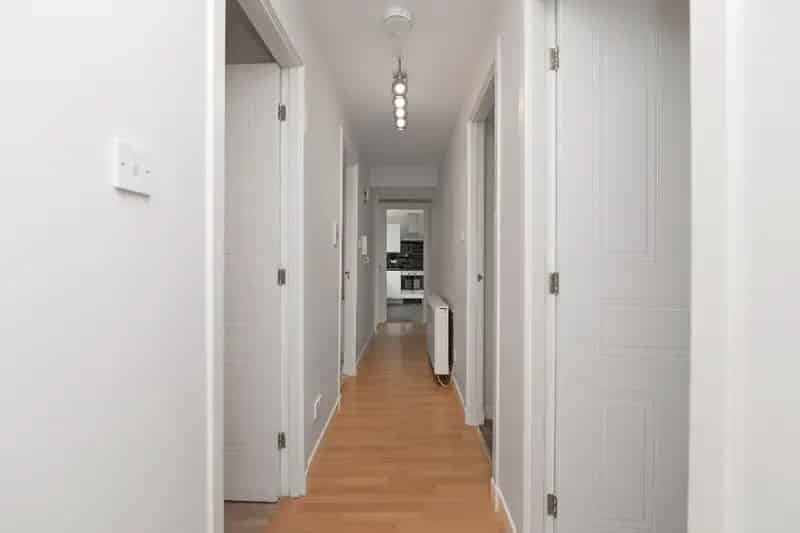 2 Bedroom Flat House to Rent in Slateford