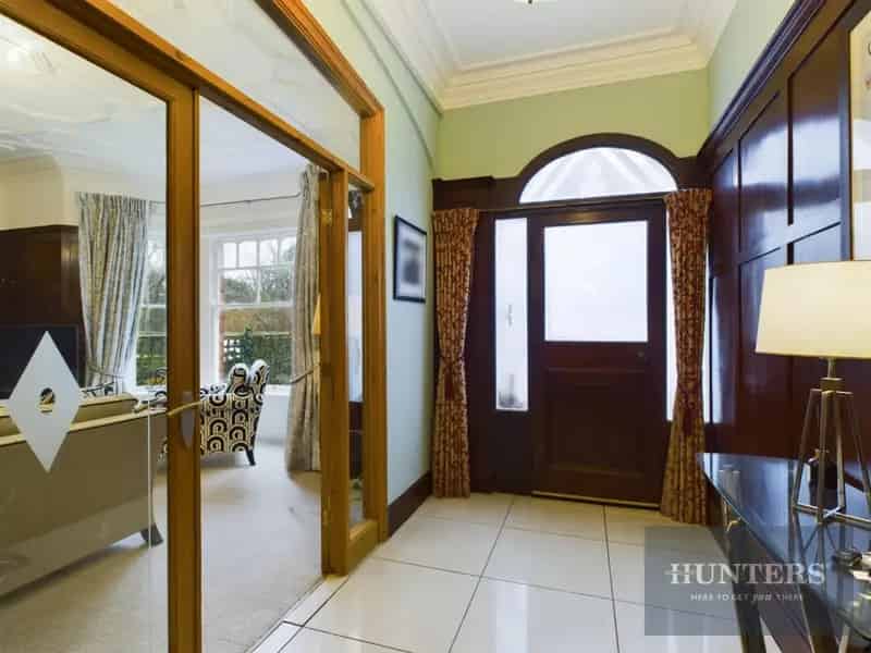 6 Bedroom Period Home For Sale