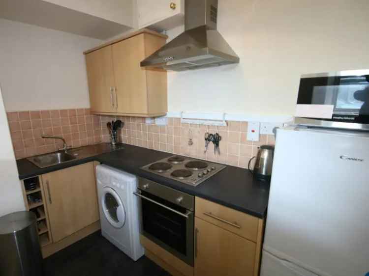 1-Bedroom Furnished Flat near NESCOL and Marischal College