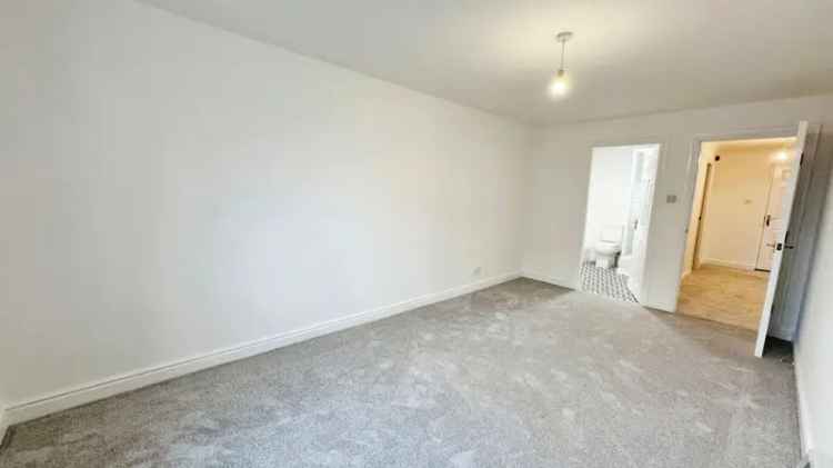 2 Bedroom Flat for Sale Ashton on Ribble PR2