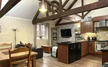2-Bed Terraced House Wellington Town Centre