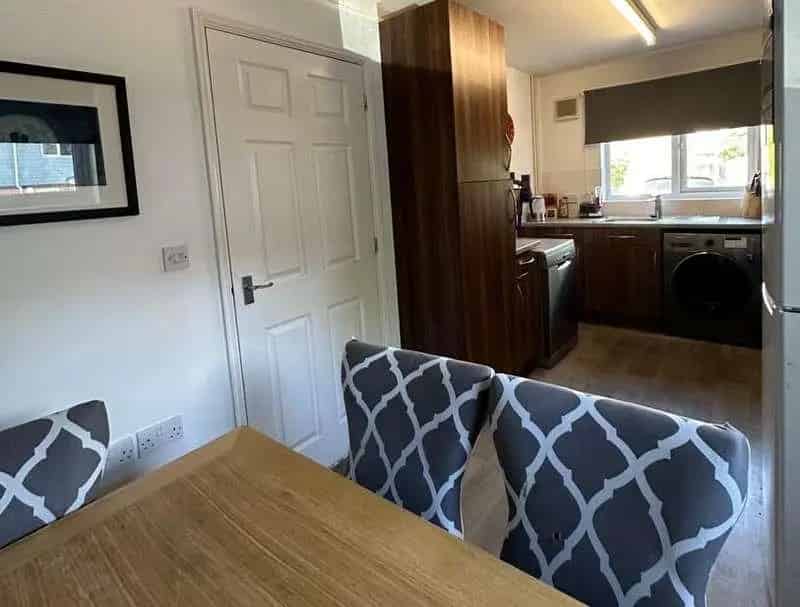 2 Bed House for Sale Near Basingstoke