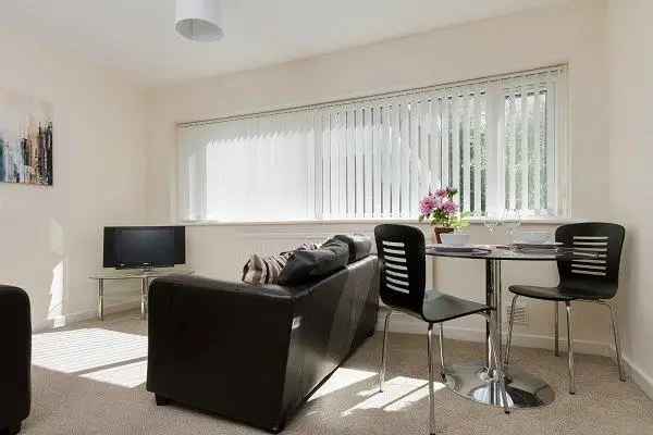1 Bedroom Apartment Manchester Blackley Great Transport Links
