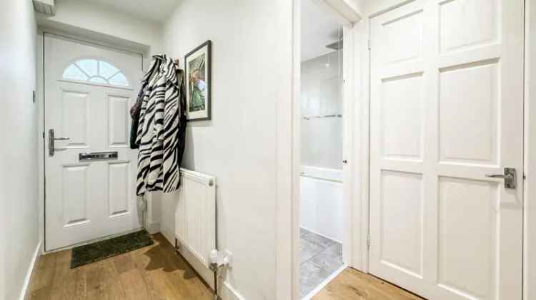 1 bedroom Flat
 For Sale