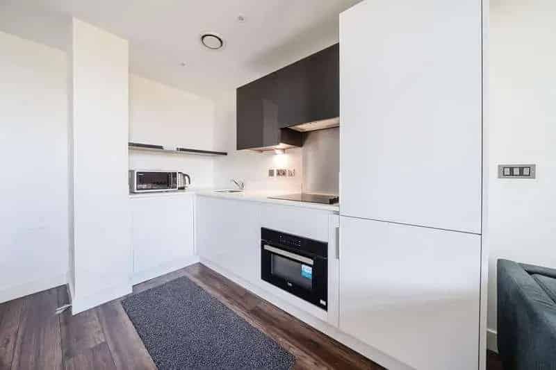 1 Bed Flat for Sale Slough Secure Sale Auction