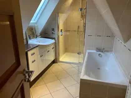 2 rooms flat of 136 m² in Aberdeen