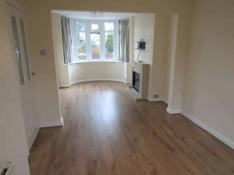 3 Bedroom Semi Detached House For Rent