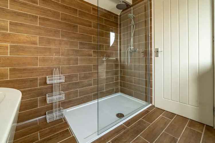 7 Bedroom Mid Terrace House for Sale Bridlington
