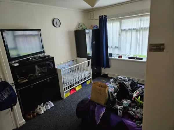 Spacious Ground Floor Flat 2 Double Bedrooms Own Garden Driveway