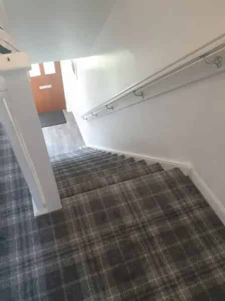 2 Large Bedroom New Build House Good Garden and Bus Links