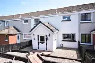 3 Bed Mid Terraced House Antrim Caulside